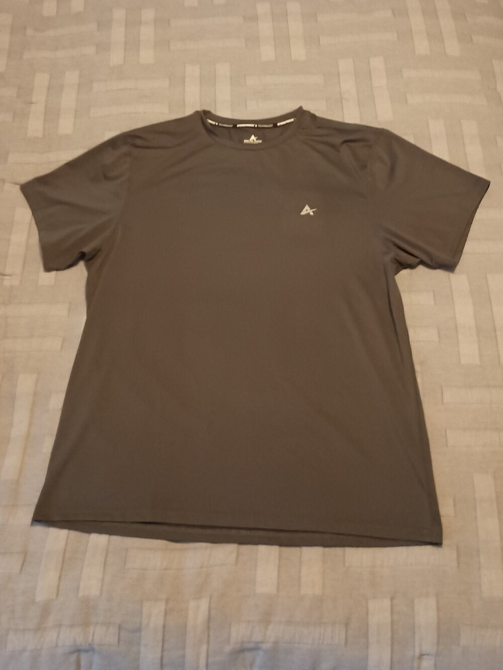 Arctic Cool Men's XL Shirt